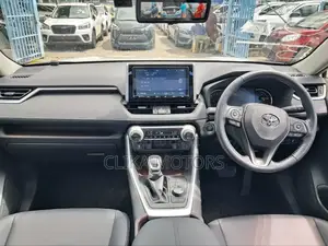 Toyota RAV4 2018 Pearl