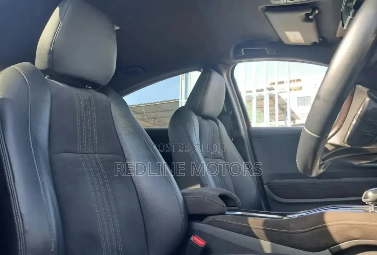 Honda Vezel 2018 Red