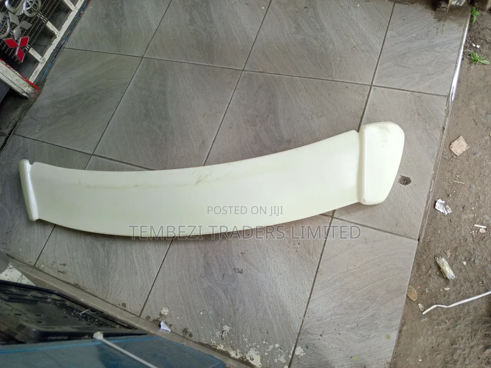 Spoiler Toyota Vitz New Model