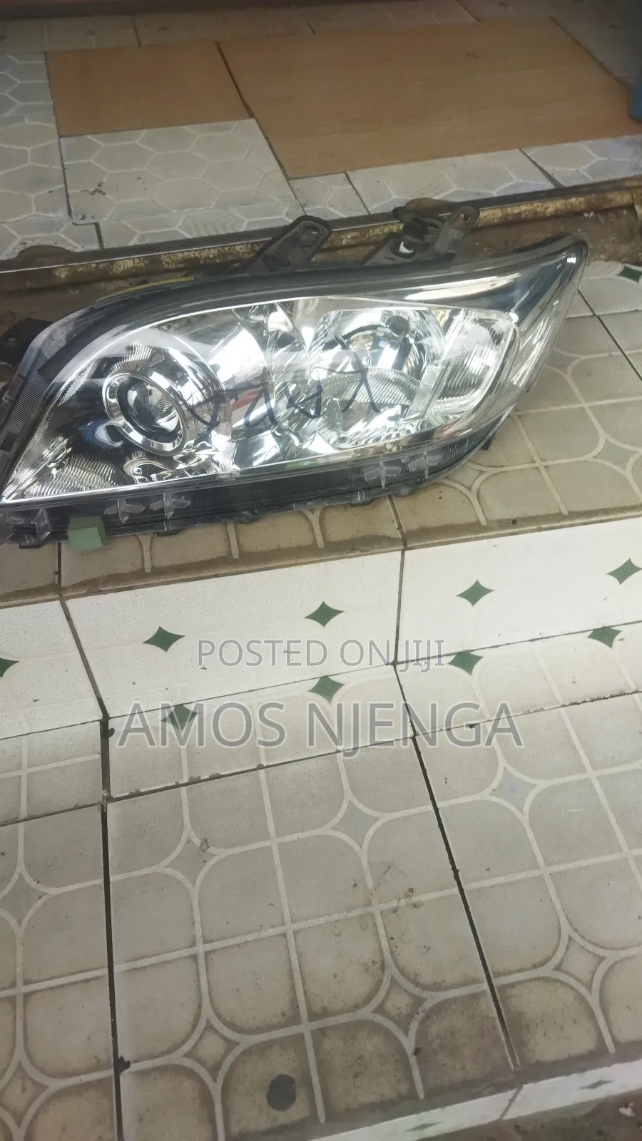 Vanguard Xenon Headlight