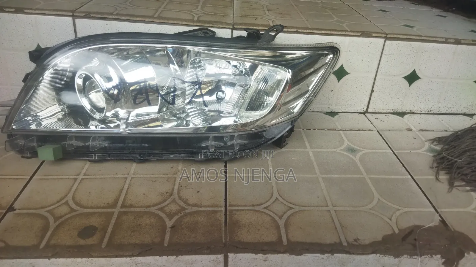 Vanguard Xenon Headlight