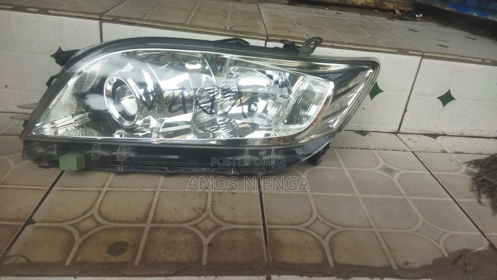 Vanguard Xenon Headlight