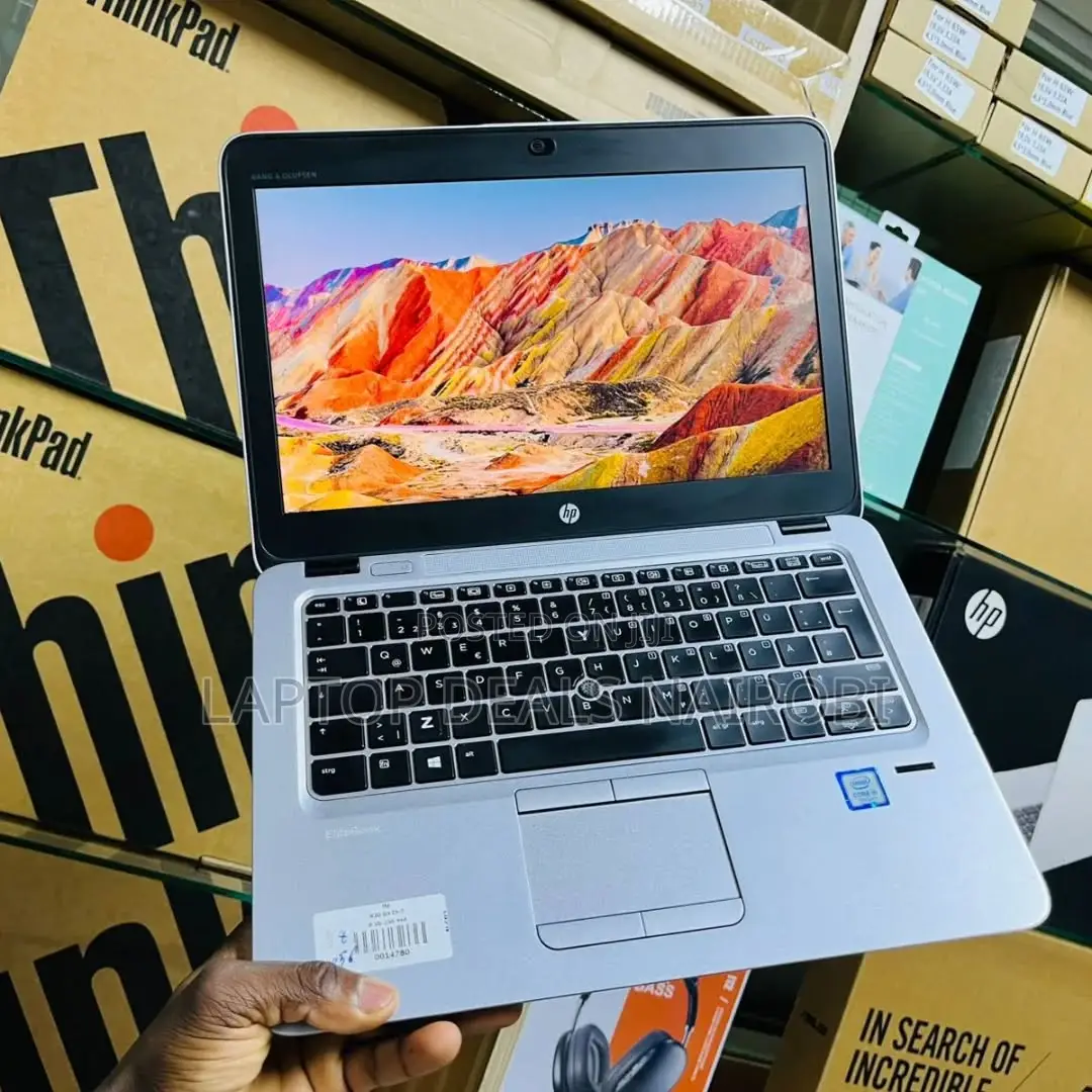 Laptop HP EliteBook 820 G4 8GB Intel Core I5 SSD 256GB