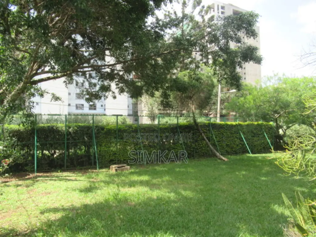 0.5-Acre Plot for Sale in Parklands