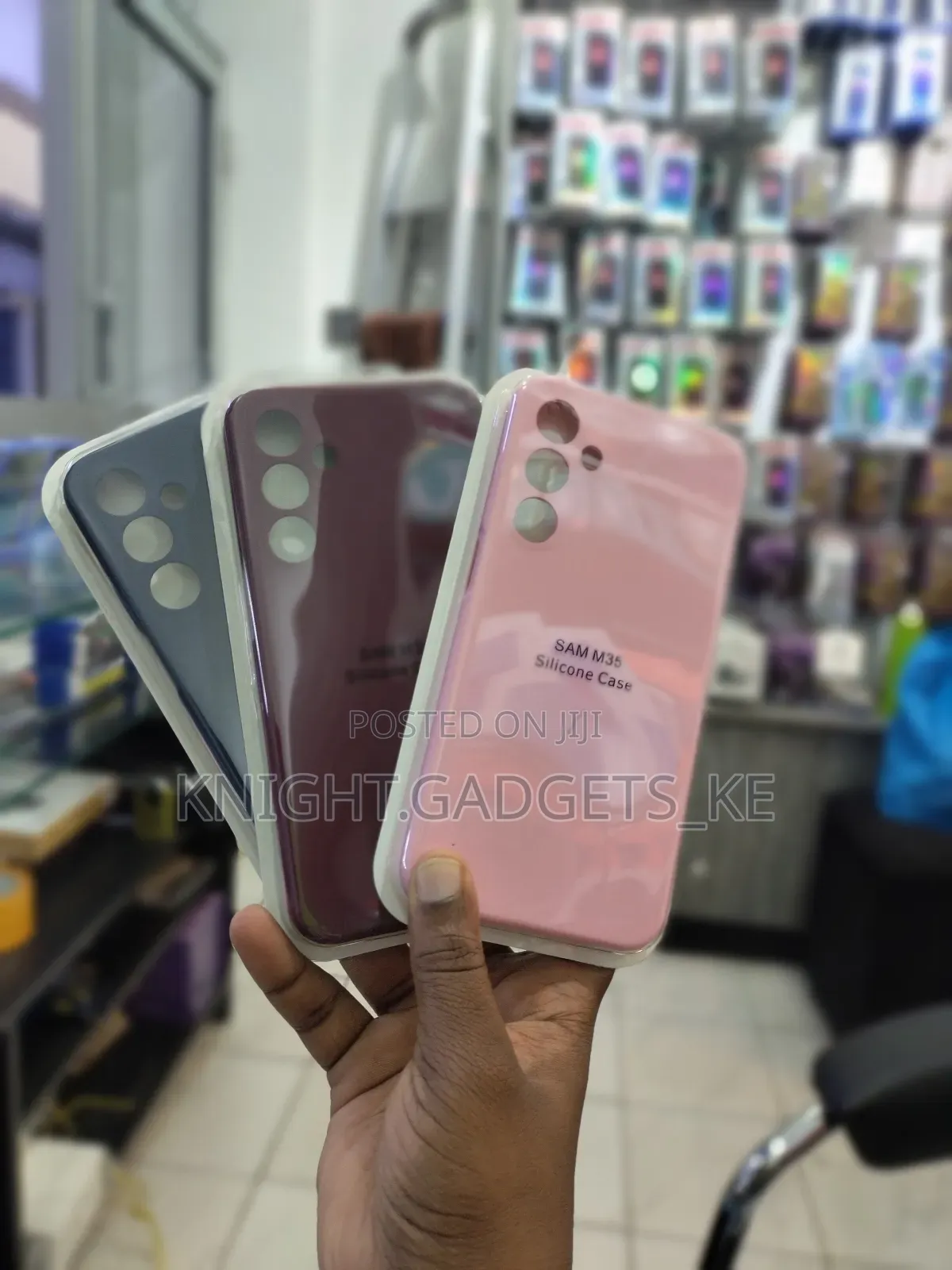 Samsung M35 White Case.