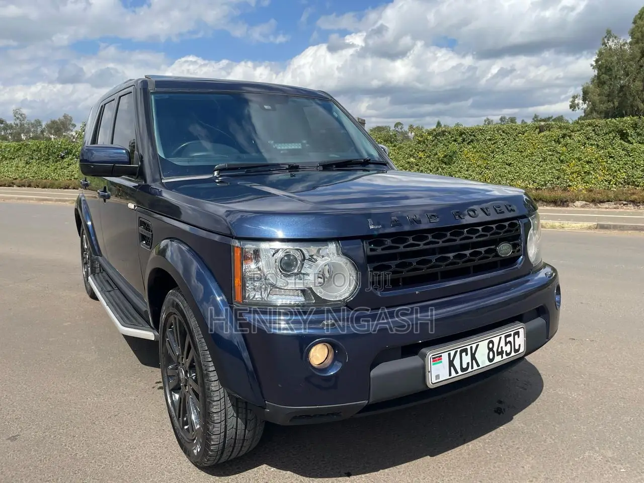 Land Rover Discovery 2009 Blue