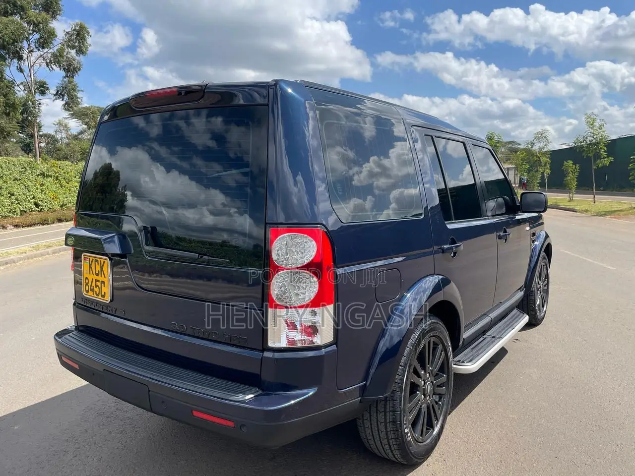 Land Rover Discovery 2009 Blue