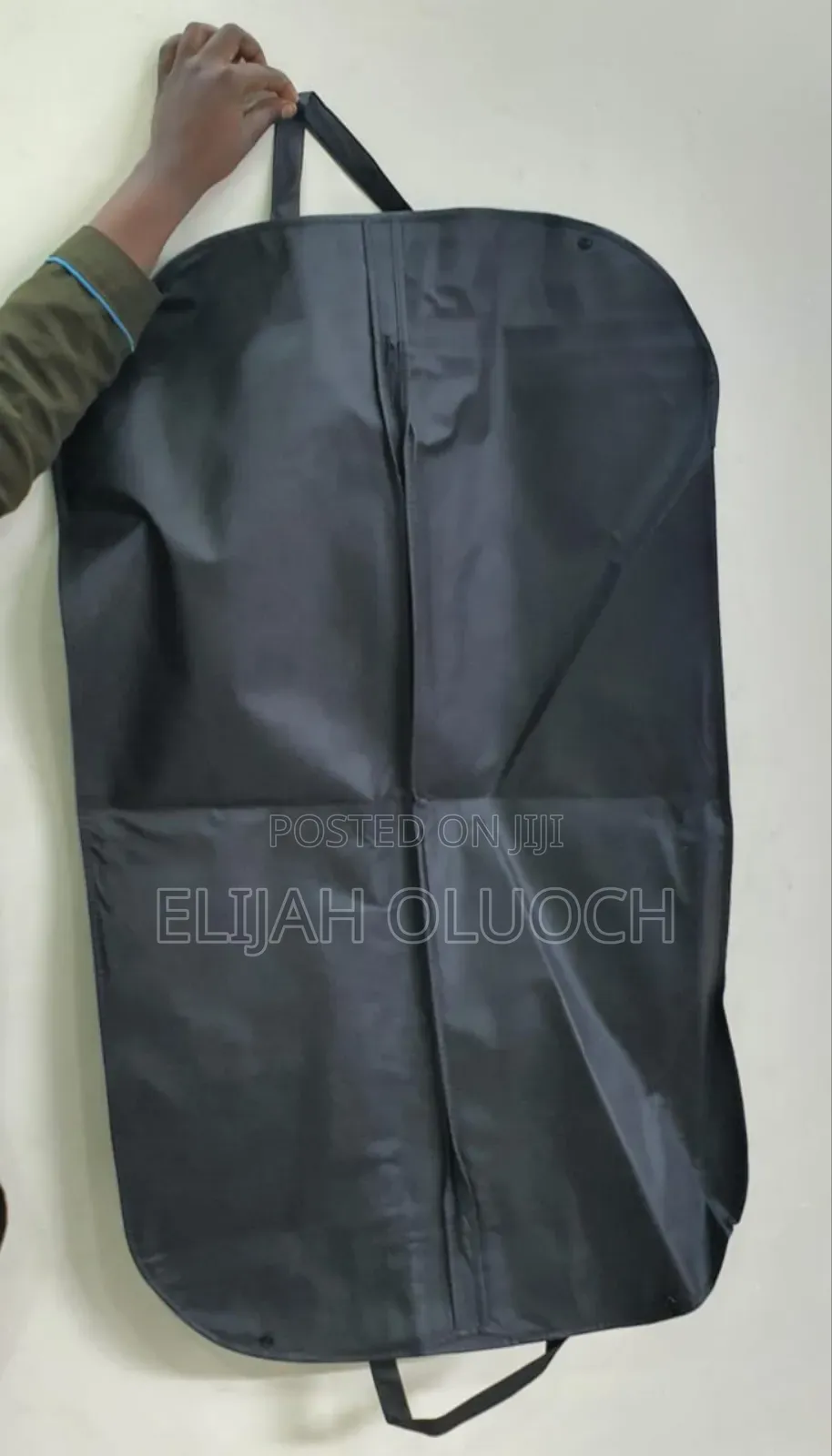 *Waterproof Dustproof Strong Fabric Suit Bag With Zip