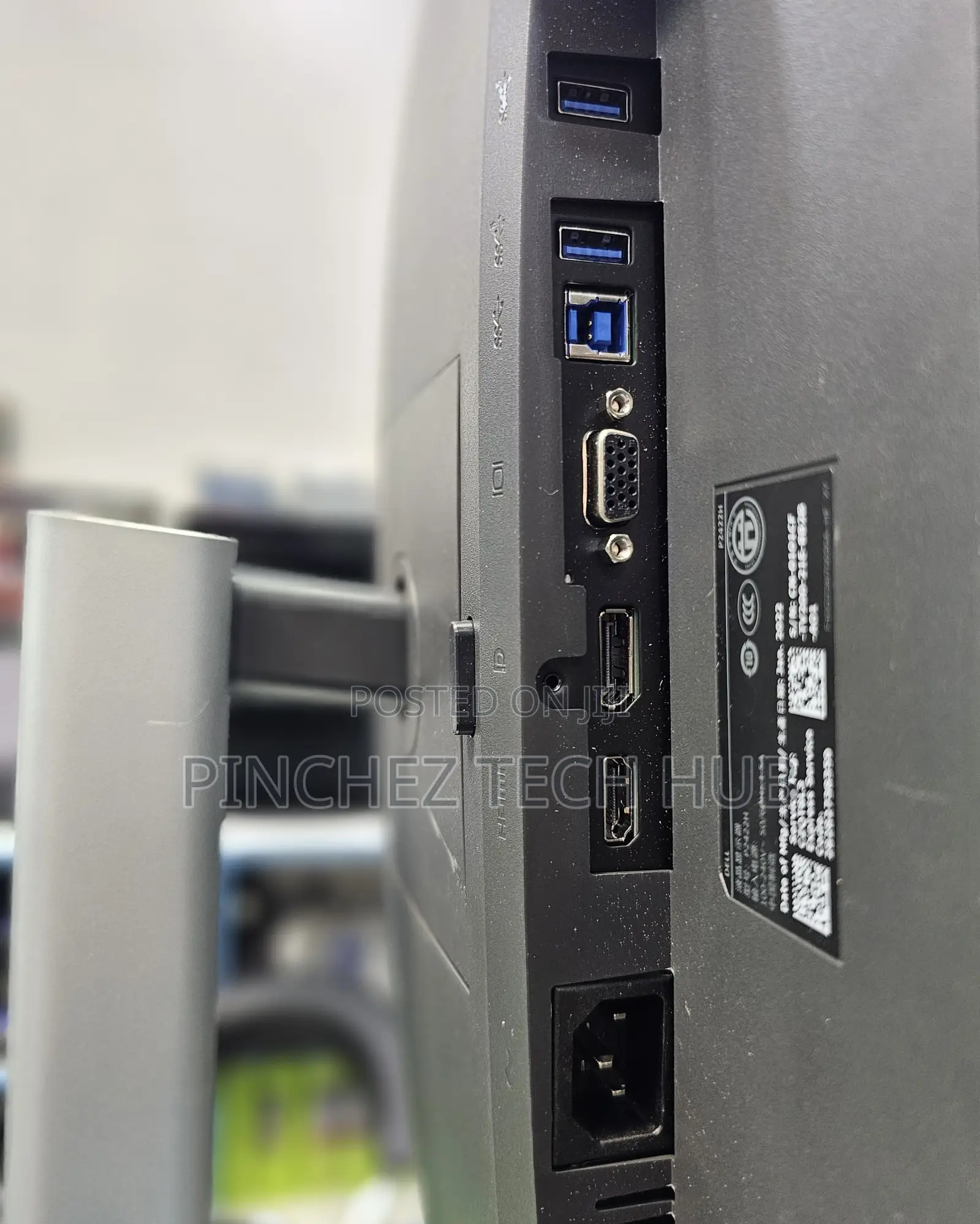 Dell 24 Inches