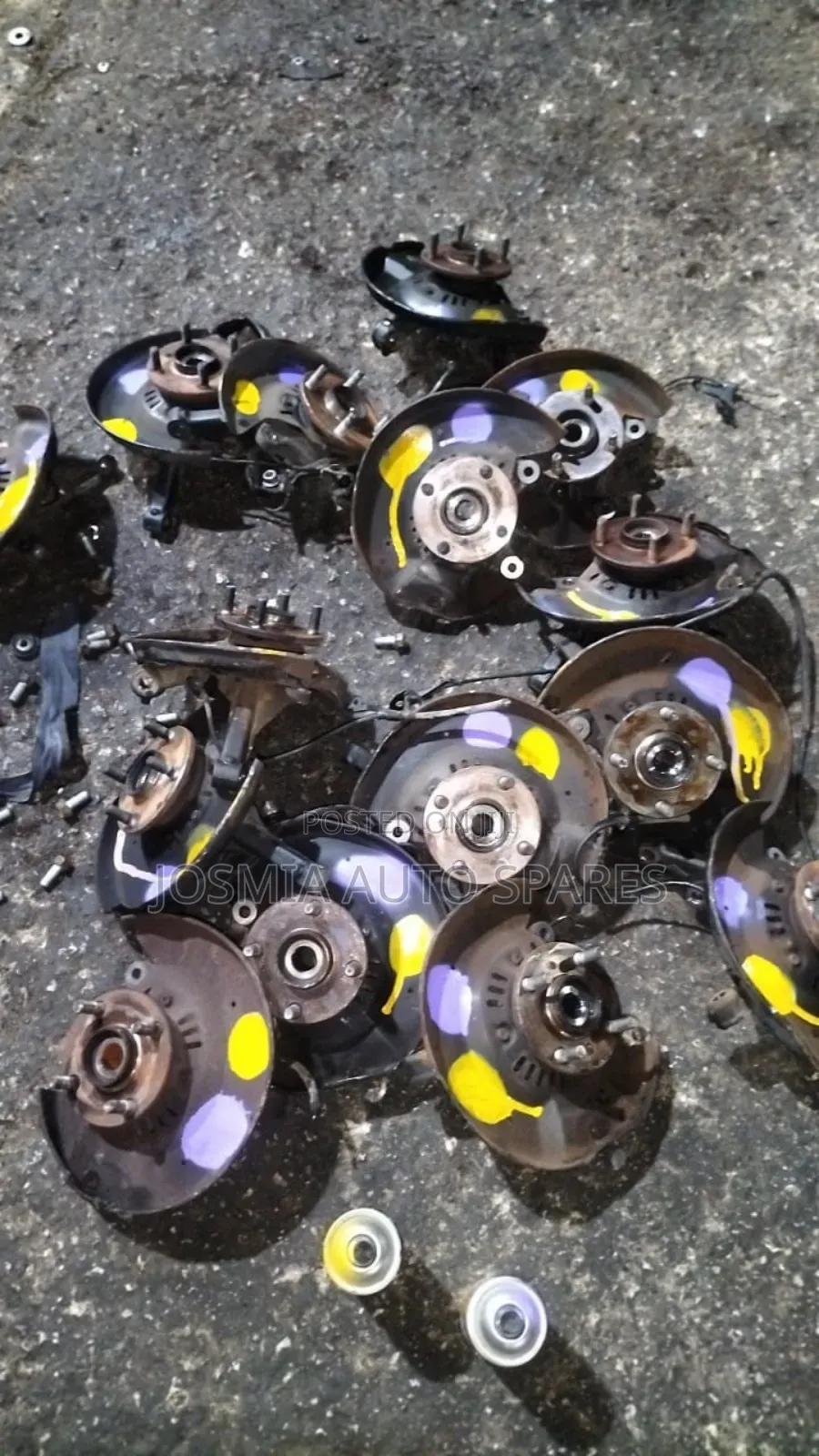 Sienta Front Hub