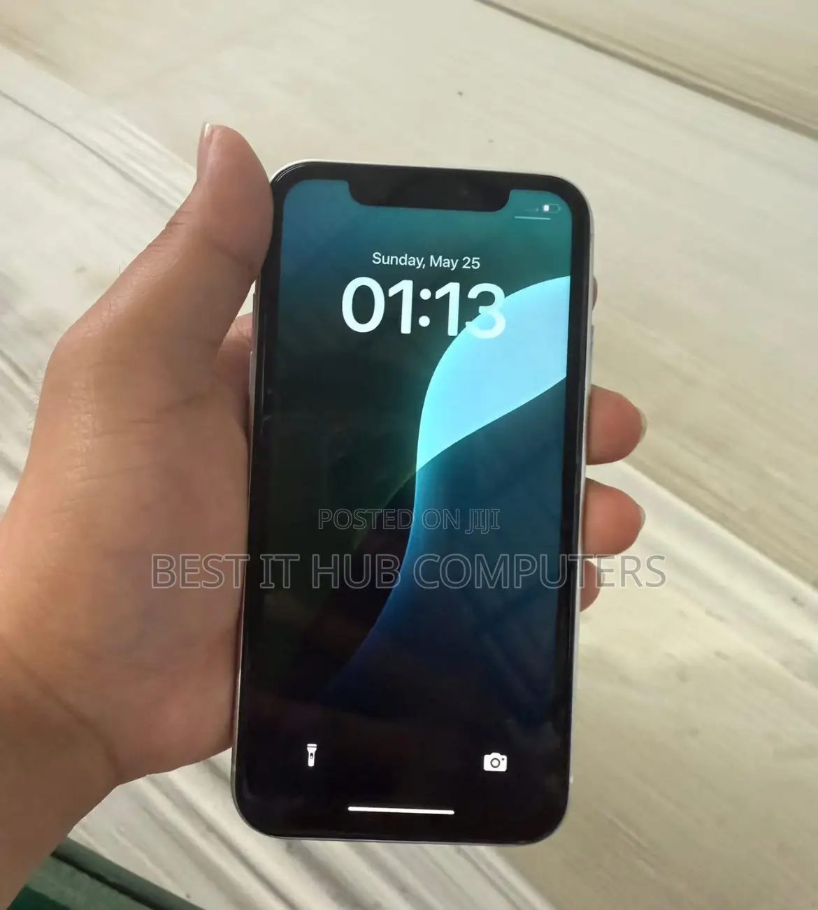 Apple iPhone XR 128 GB White