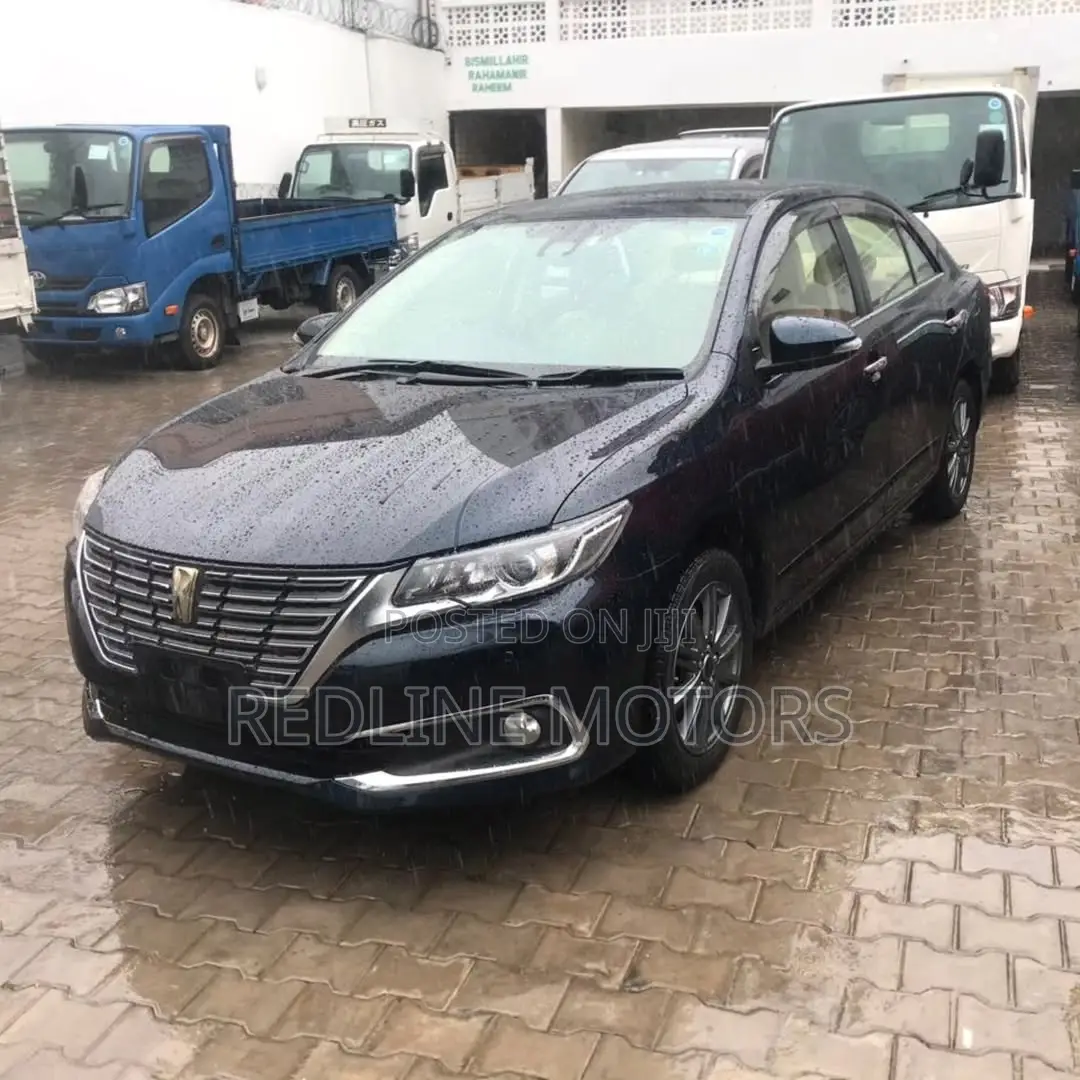 Toyota Premio 1.8 AWD 2018 Black