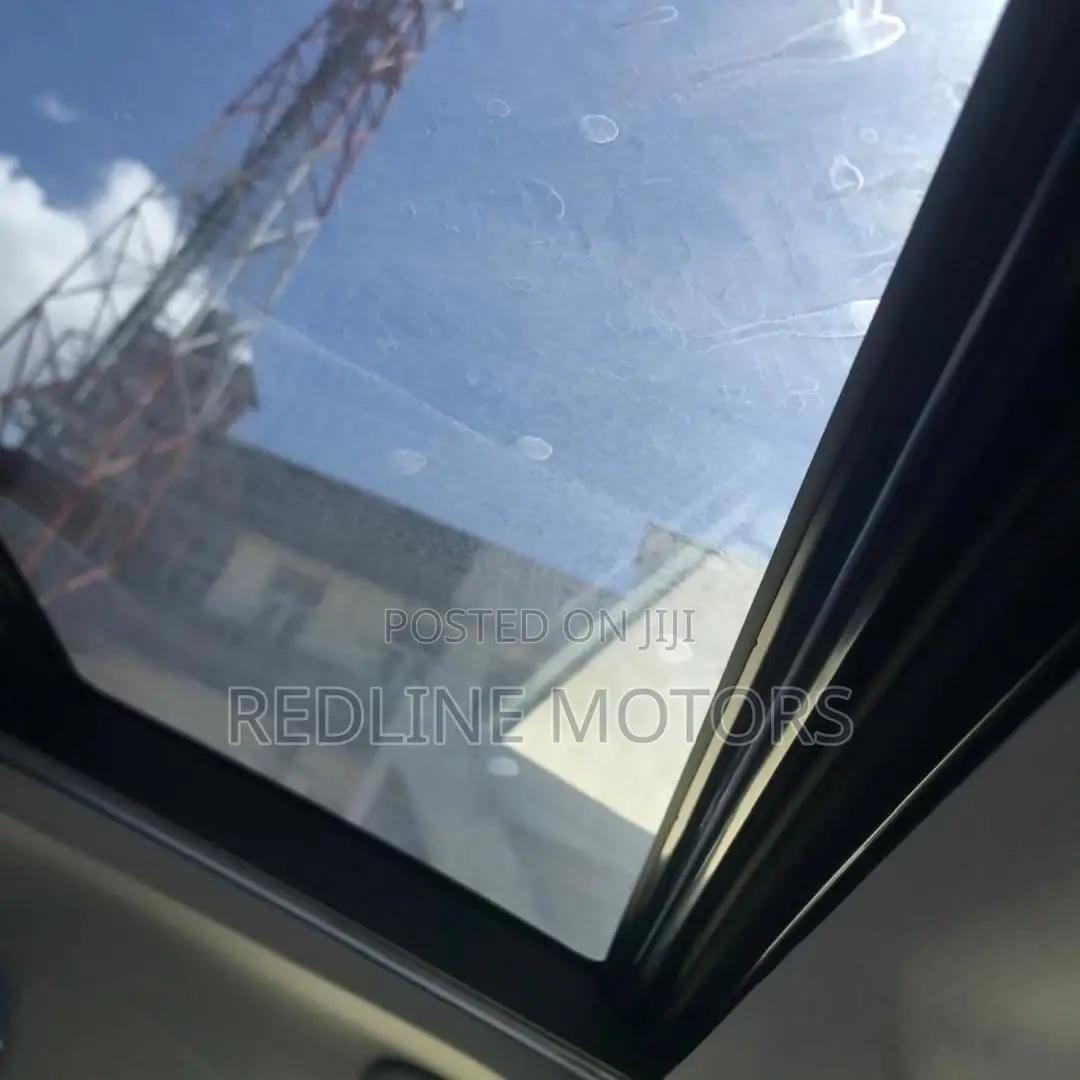 Toyota RAV4 Limited FWD 2020 White