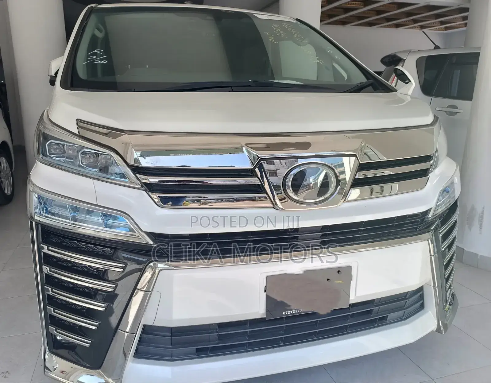 Toyota Vellfire 2018 White
