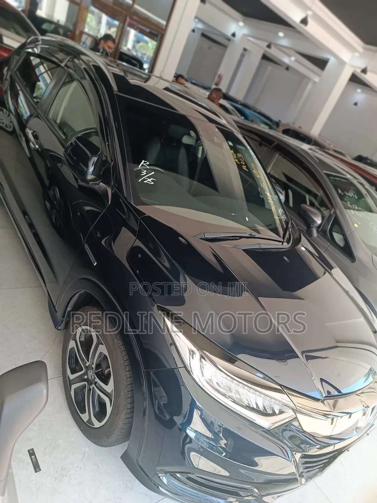 Honda Vezel 1.5 Hybrid 2WD 2017 Silver