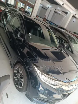 Honda Vezel 1.5 Hybrid 2WD 2017 Silver
