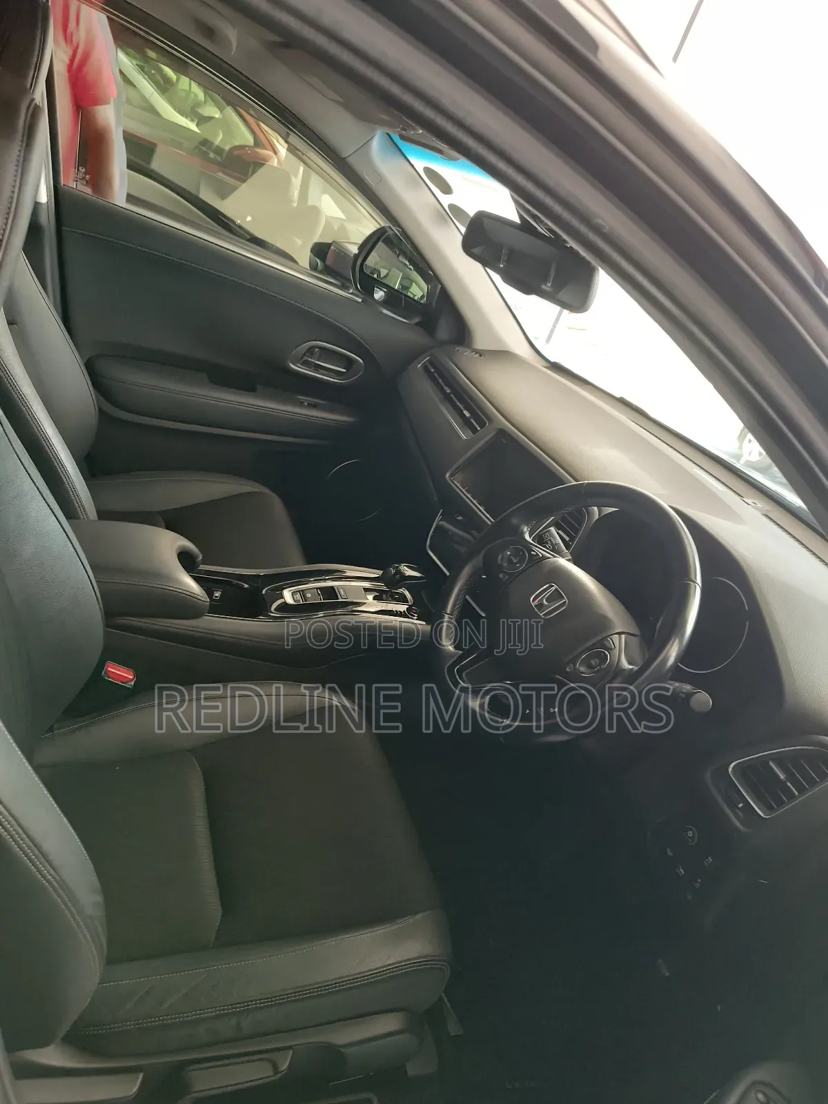 Honda Vezel 1.5 Hybrid 2WD 2017 Silver