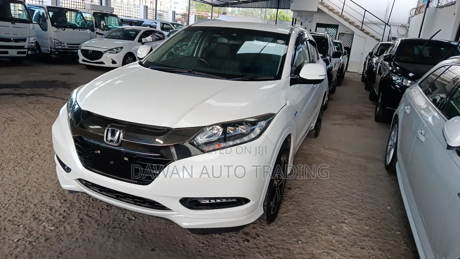 Honda Vezel 2018 White