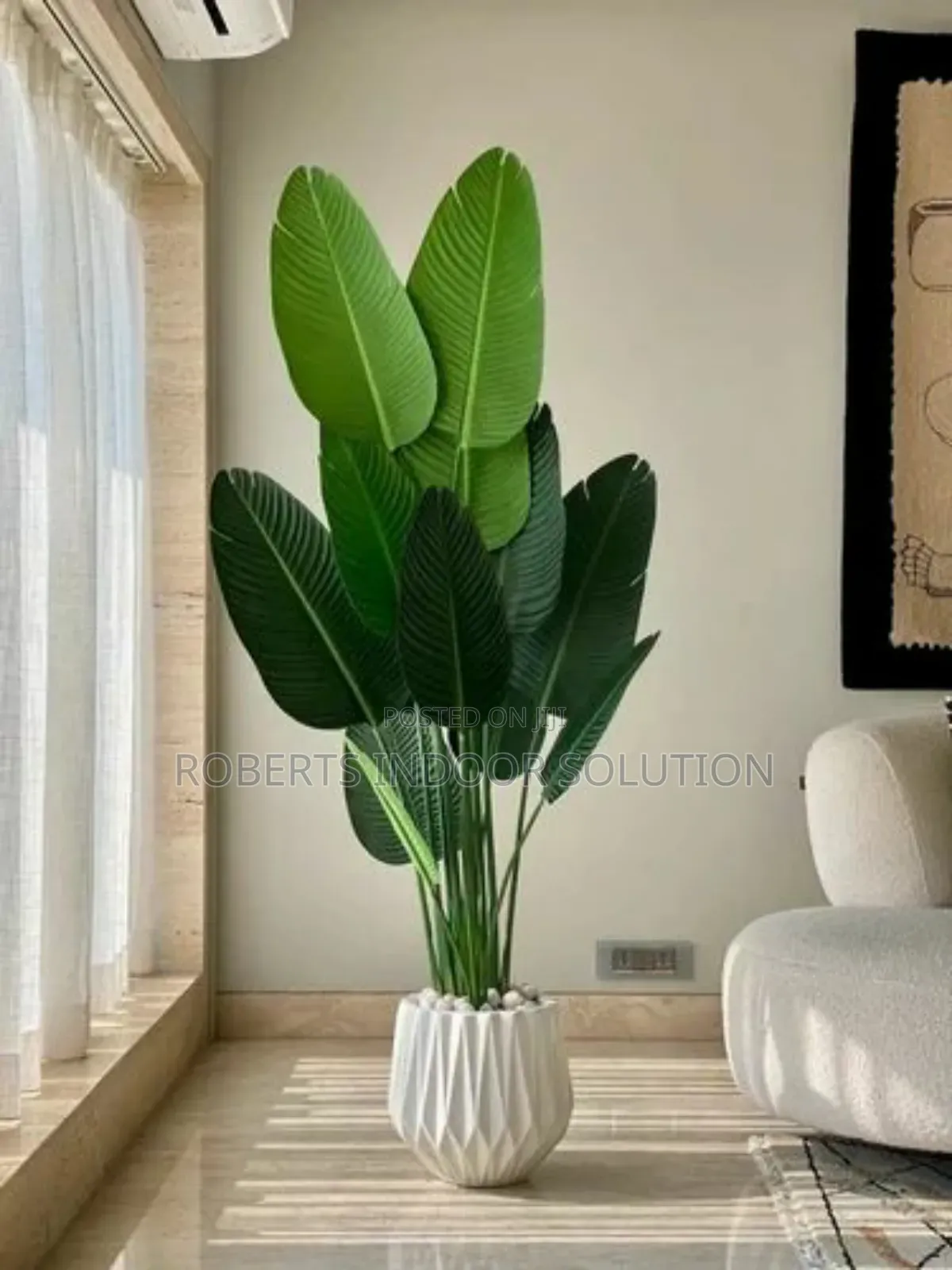 Stunning Artificial Banana Offers the Beauty of Real Plant