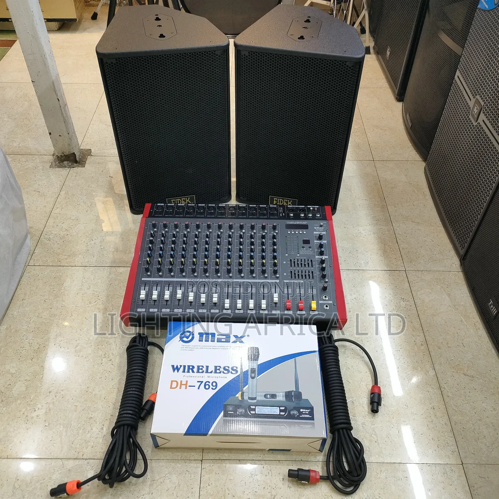 12 Channels Mixer Usb,(2) Fedik 12" Speaker's Max Wireless