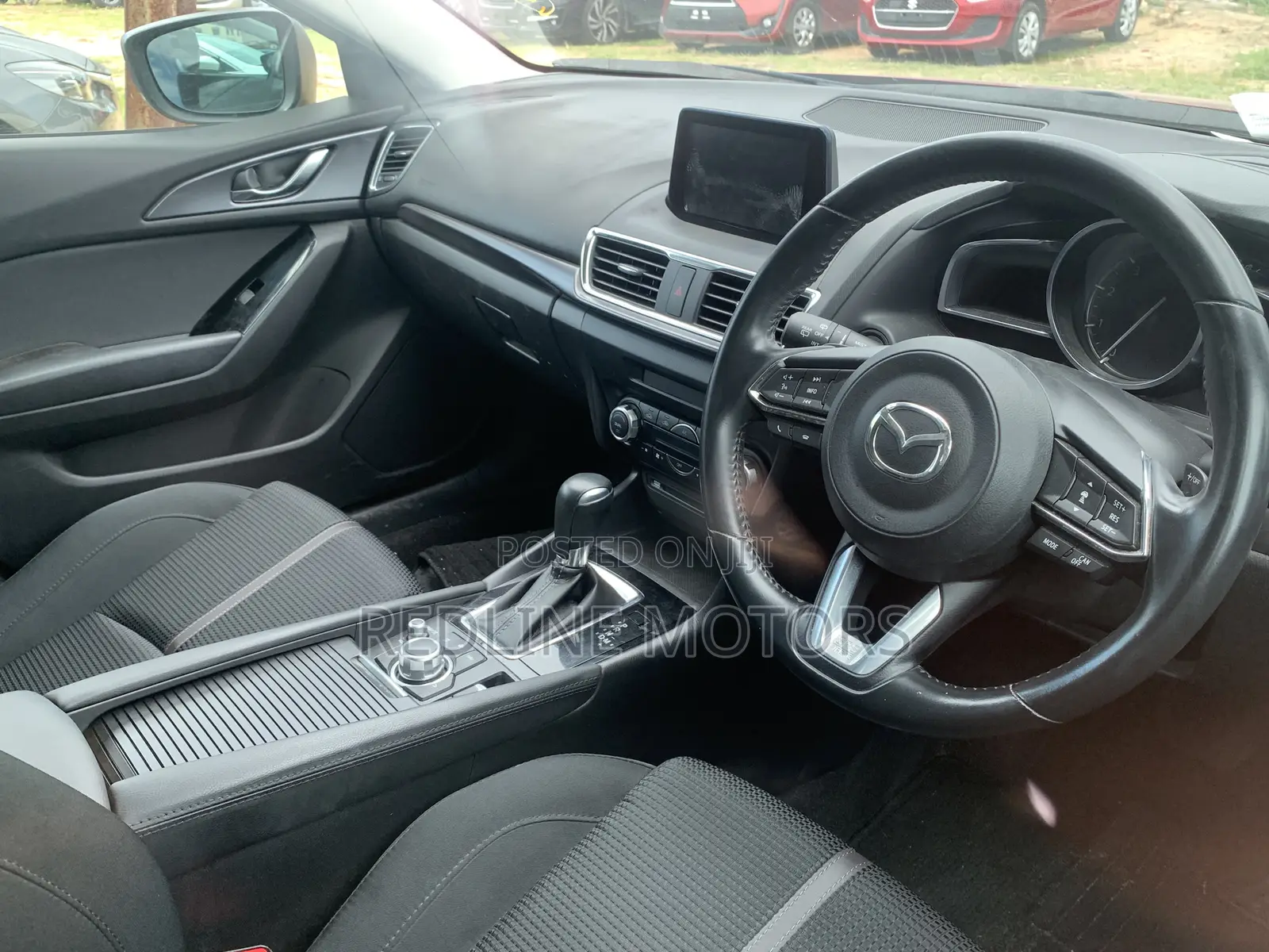 Mazda Axela 2018 Red