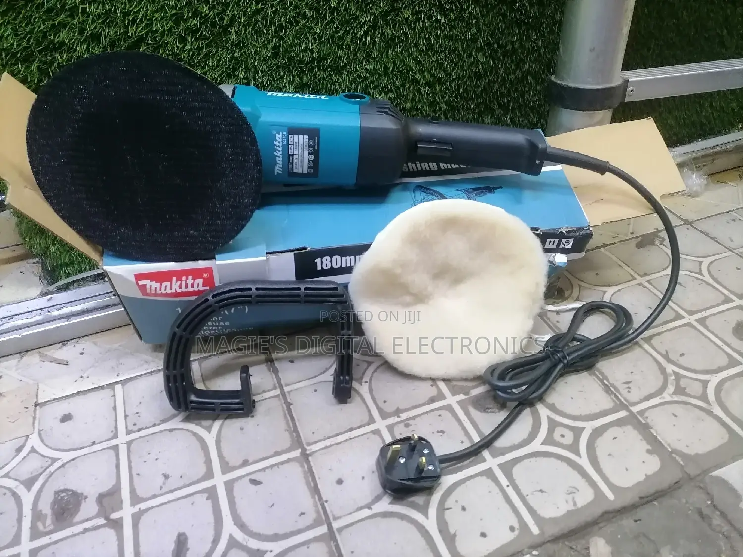 High Standard 1400w Makita Buffing Machine