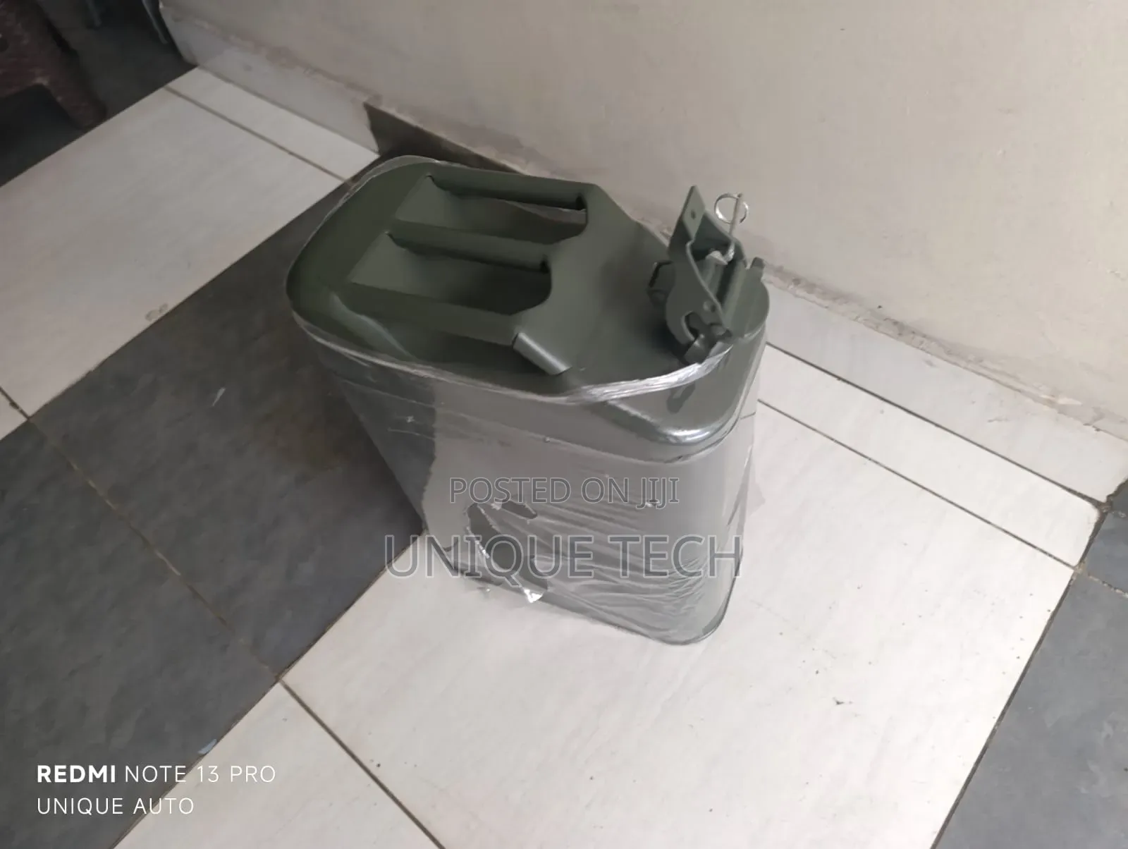 Steel Jerrycan 20l – Fuel Safe And Leak-proof