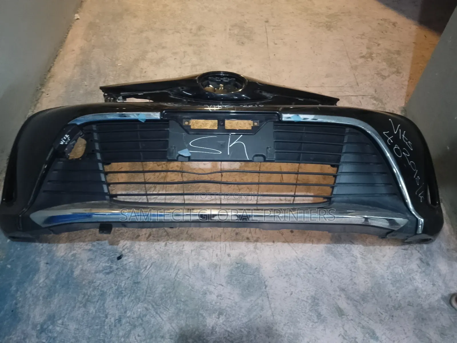 Exceptional Service Quality Toyota Vitz 2018 Front Bumper