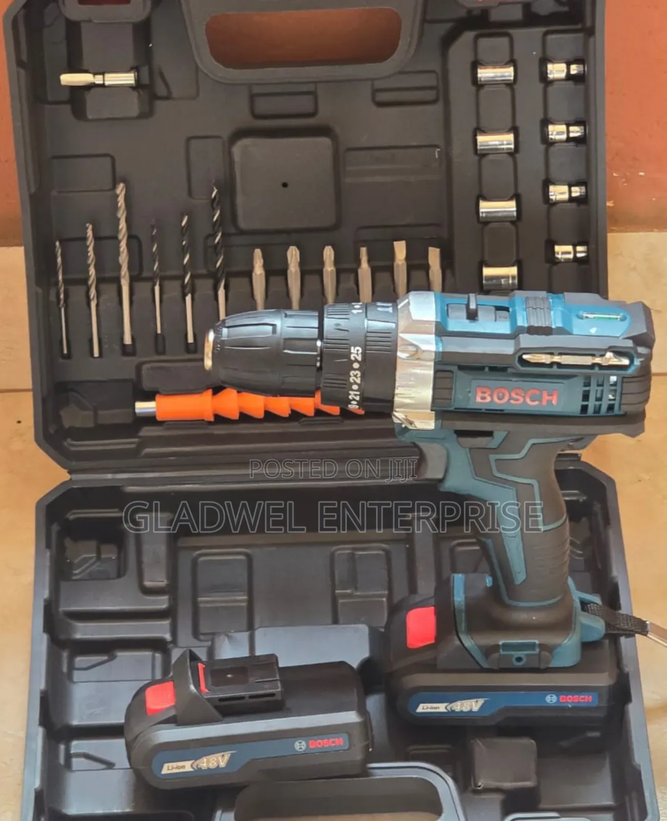 48v Bosch Drill Set With 2 Batteries and Charger