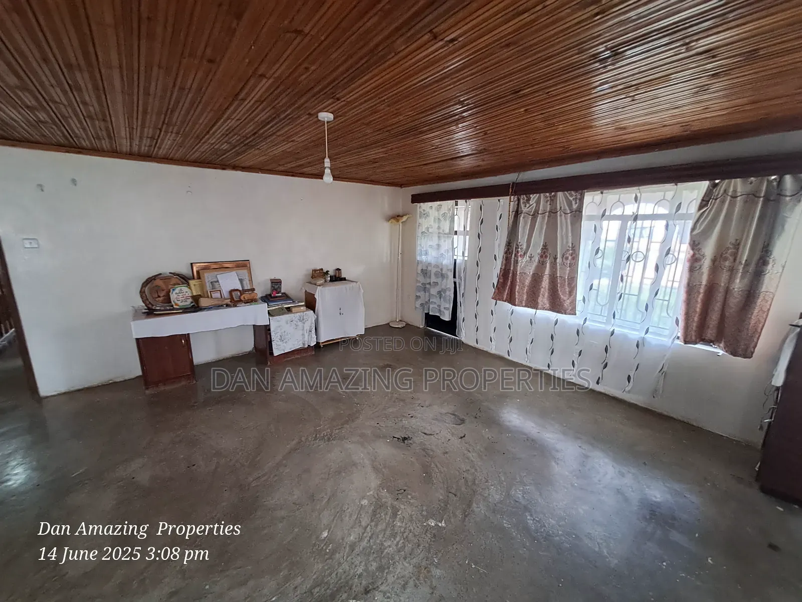 4bdrm Maisonette in Kamura On 1/4 Acre, Nkoroi for sale