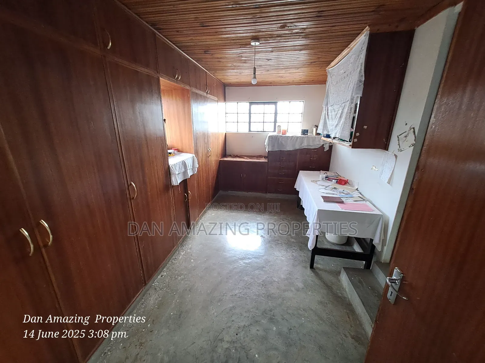 4bdrm Maisonette in Kamura On 1/4 Acre, Nkoroi for sale