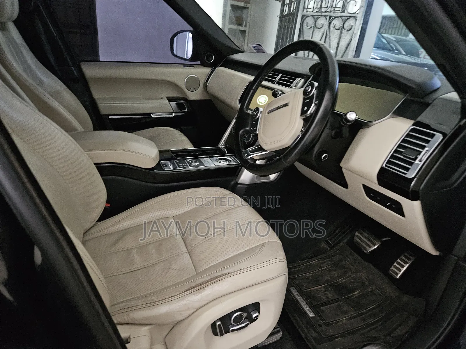 Land Rover Range Rover Vogue 2017 Black