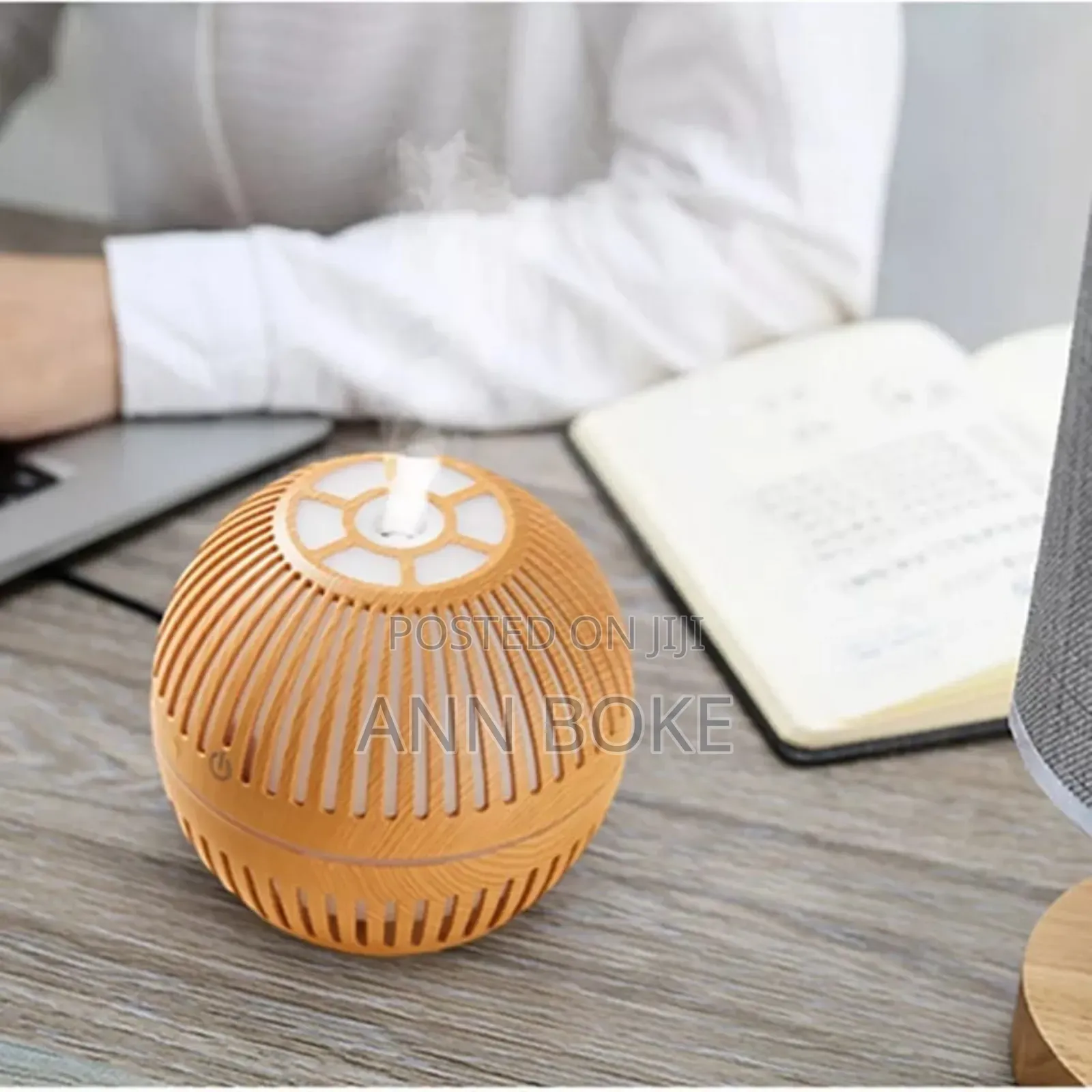 *200ml Wood Grain Round Shape Air Humidifier Usb