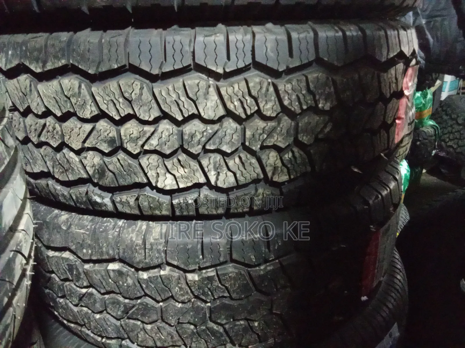265/65r17 Vredestein A.T (India)
