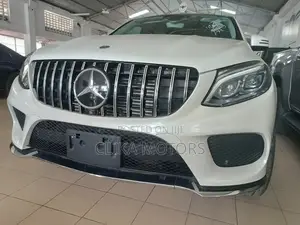 Mercedes-Benz GLE-Class GLE 350d 4MATIC 2018 Pearl