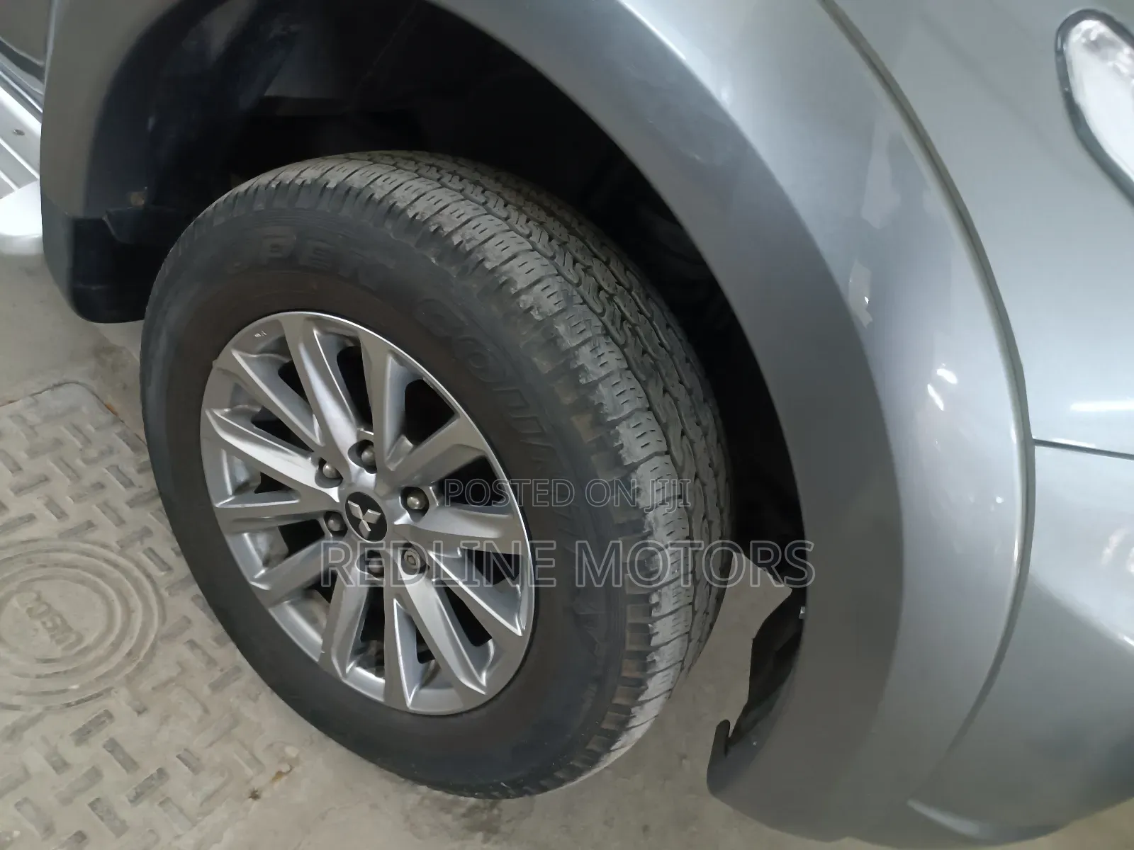 Mitsubishi L200 2018 Gray