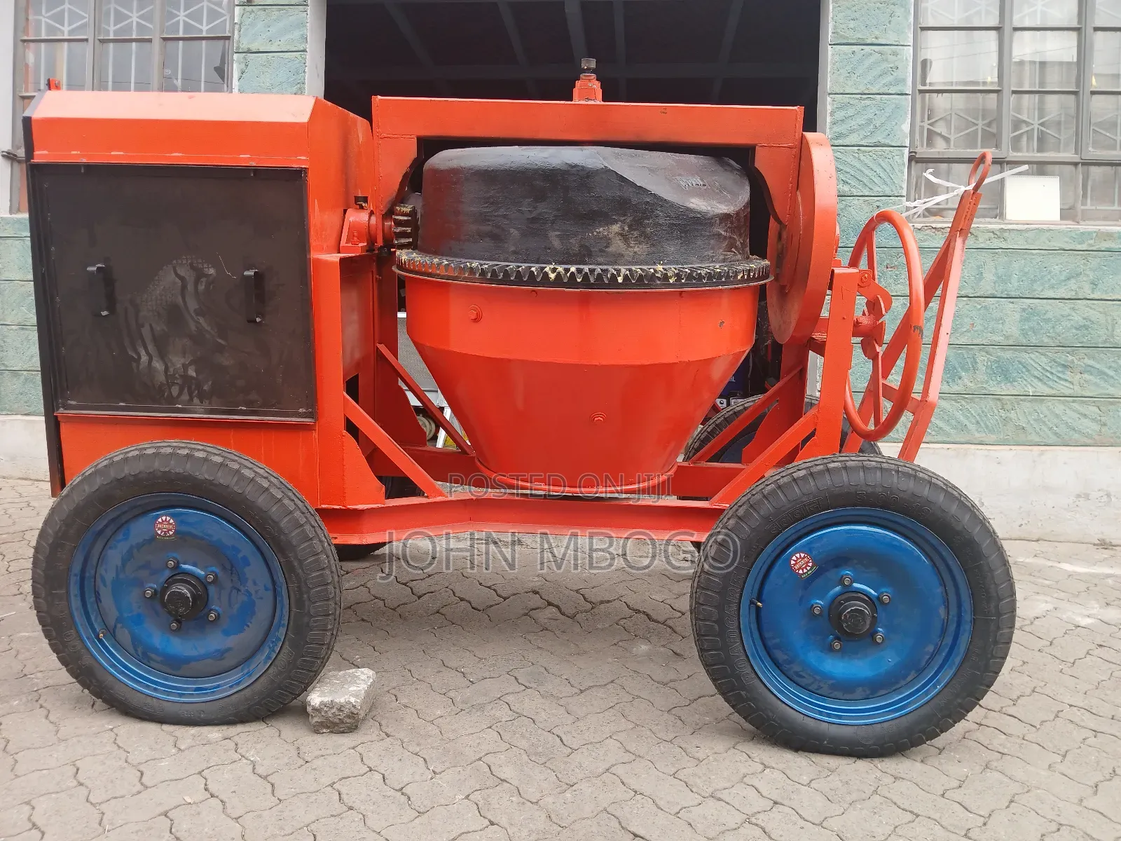 Titan Concrete Mixer 500l