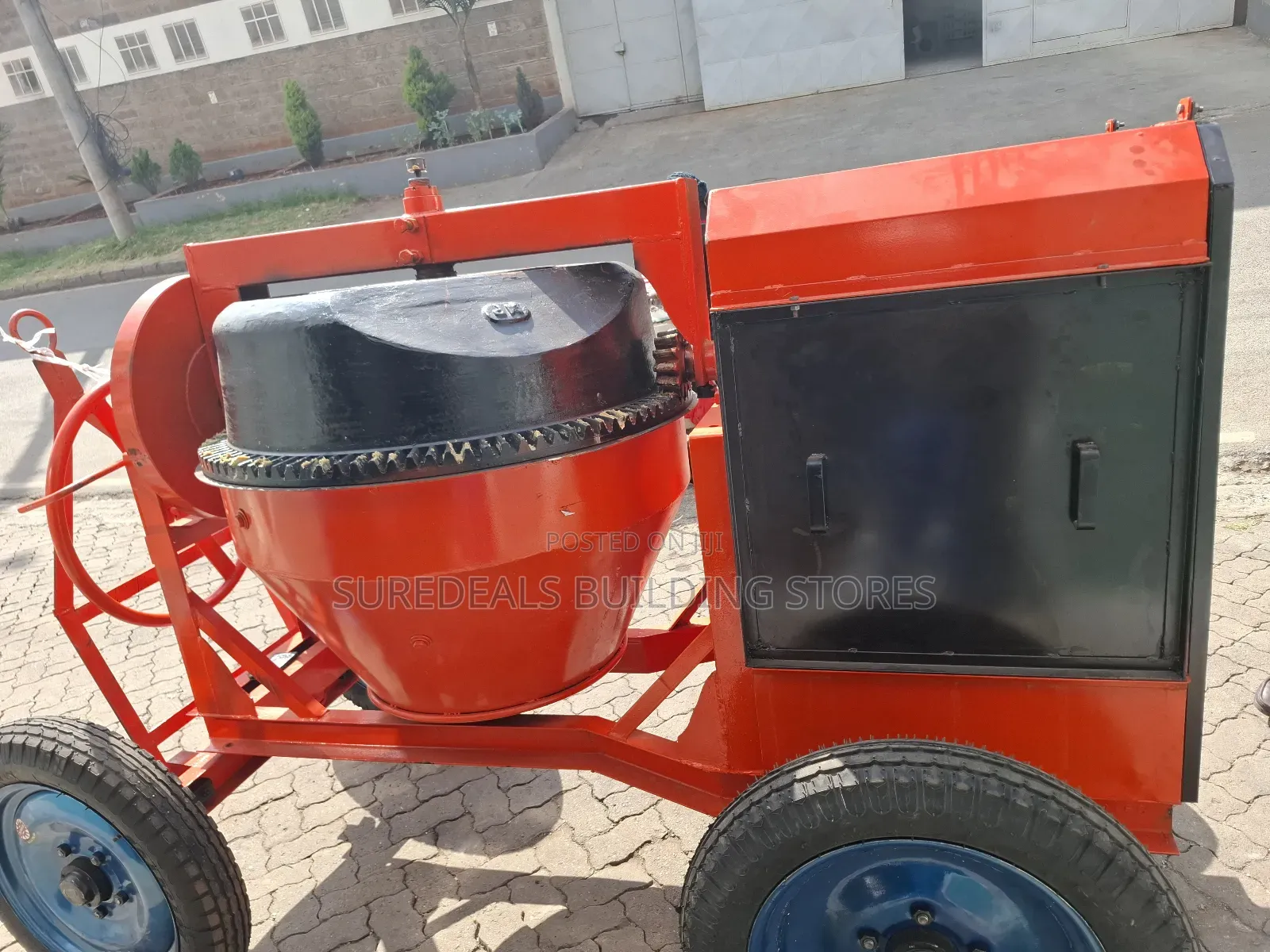 Titan Concrete Mixer - 500l , 6.5hp