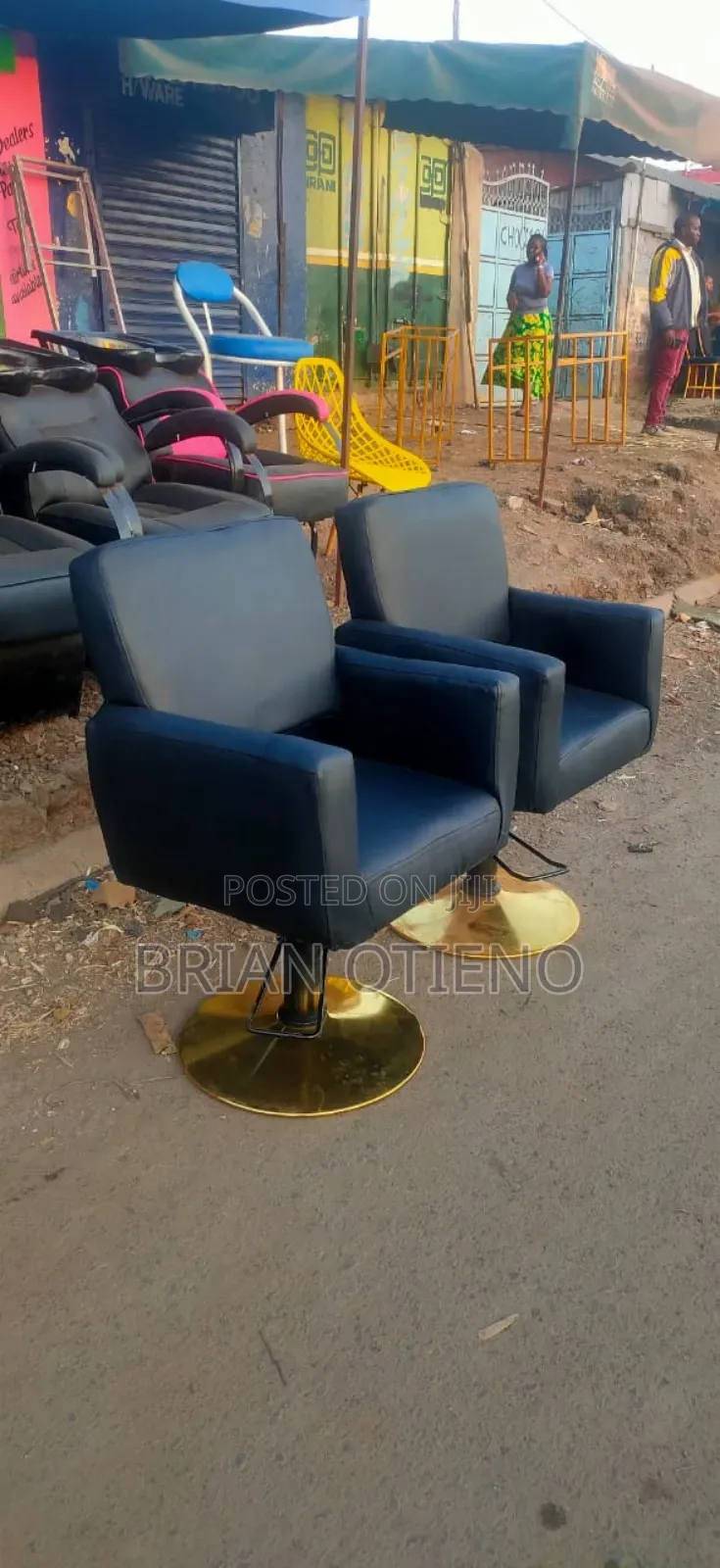Rotating Styling Seats