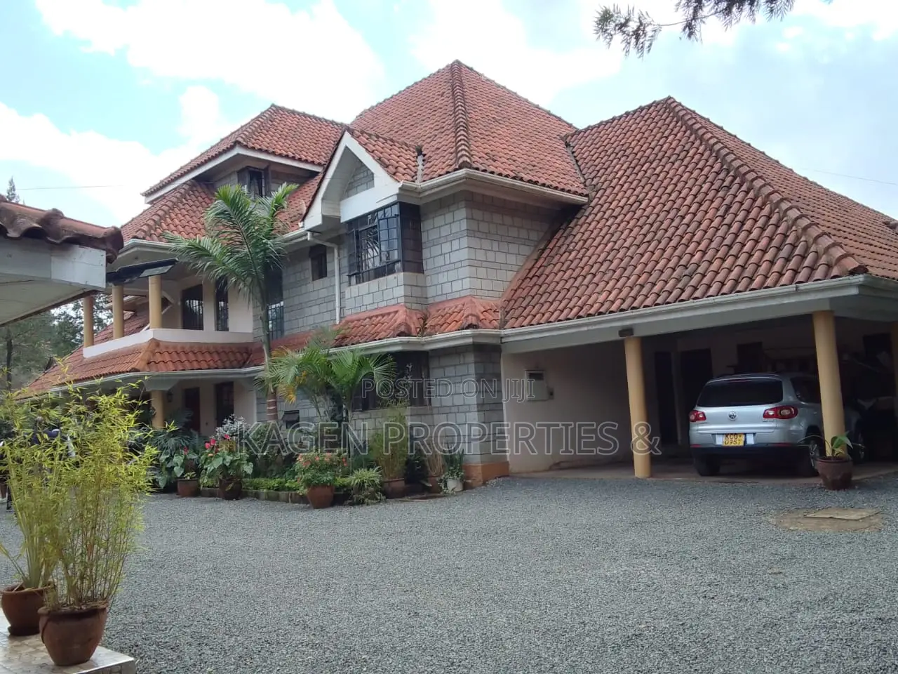 6bdrm Mansion in Karen for sale