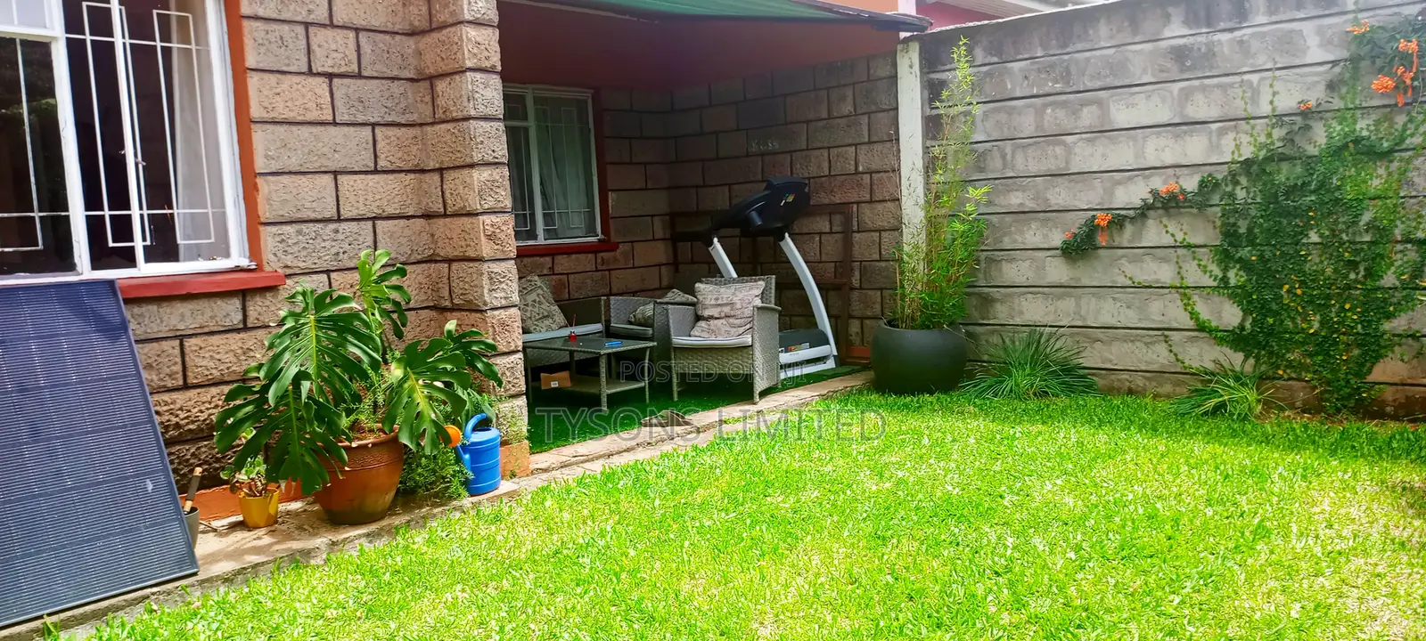 4bdrm Maisonette in Rubia Estate for sale