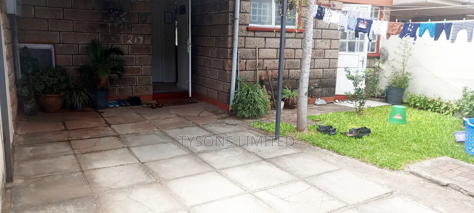 4bdrm Maisonette in Rubia Estate for sale