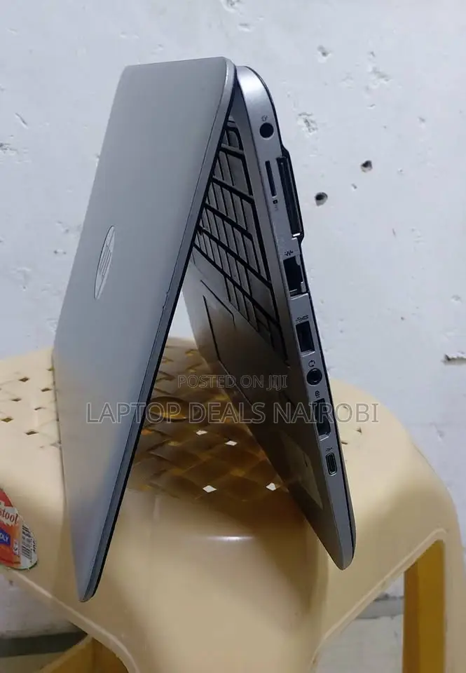 Laptop HP EliteBook 820 G3 8GB Intel Core I5 SSD 256GB