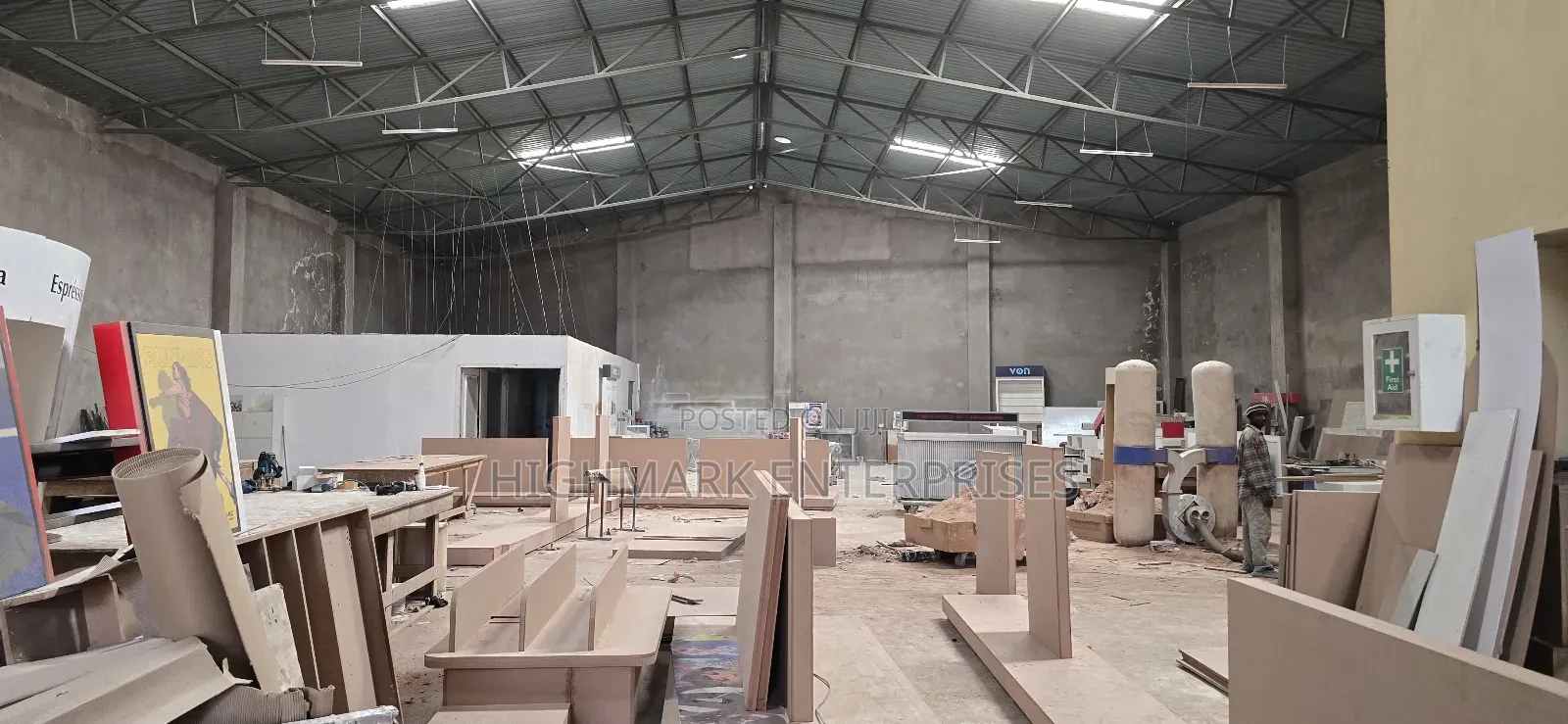 11000 Sq Ft Godown for Sale in Mlolongo