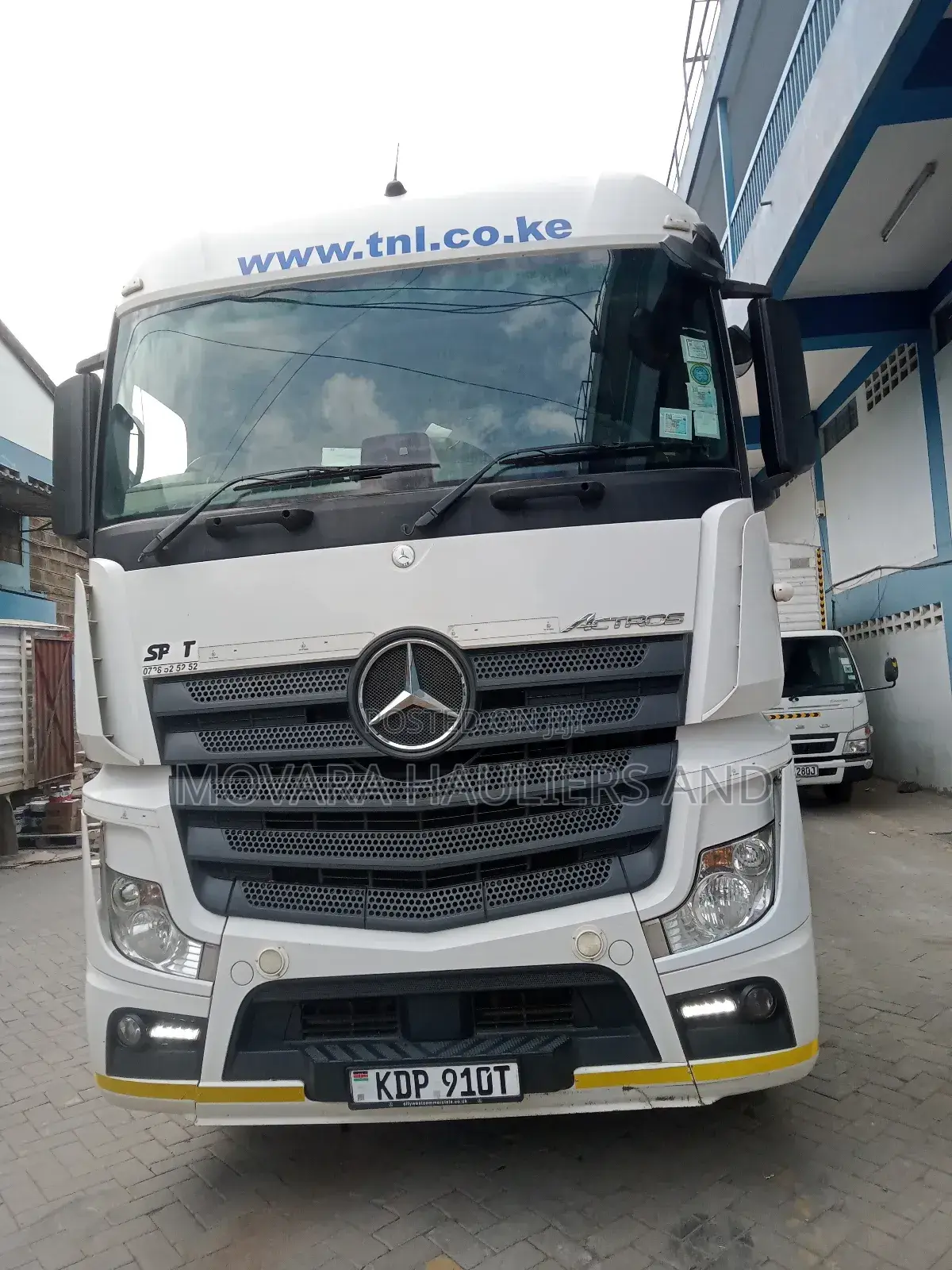 Trailer Accessible for Inter. Country Transport Services.