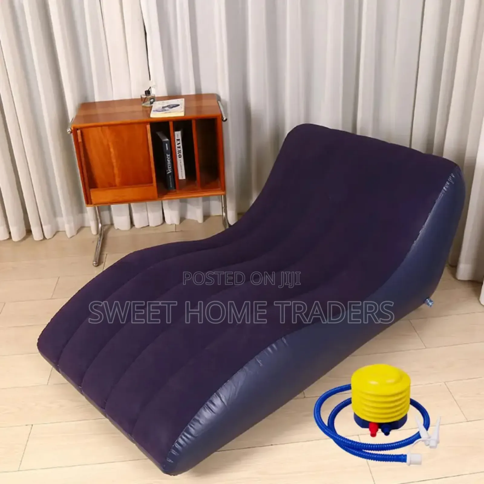 Ergonomic Inflatable Lounge Seat