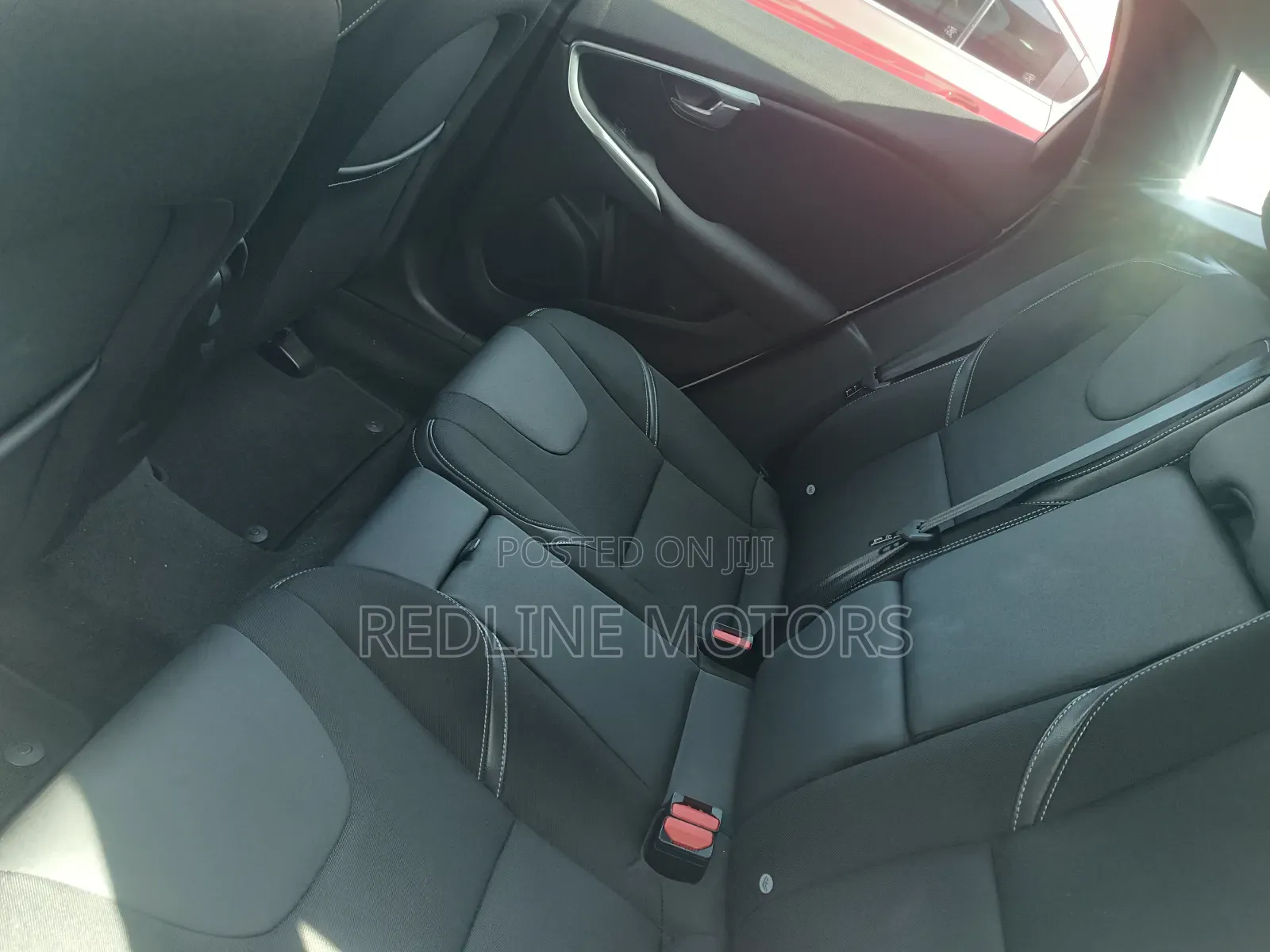Volvo V40 2018 Gray