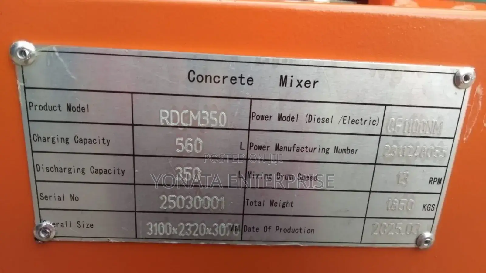 Fully Hydraulic Self Loading Concrete Mixers