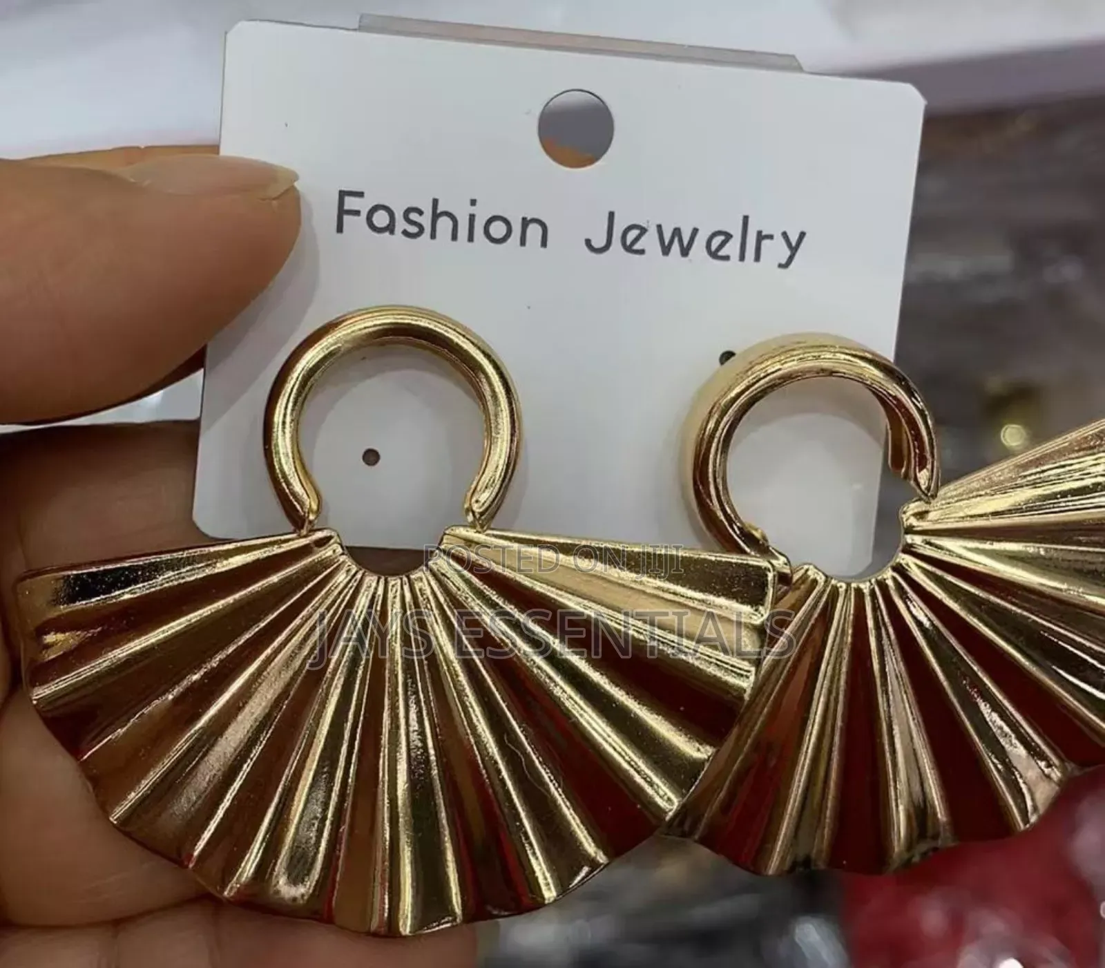 Elegant Earrings You Can Wear Every Day