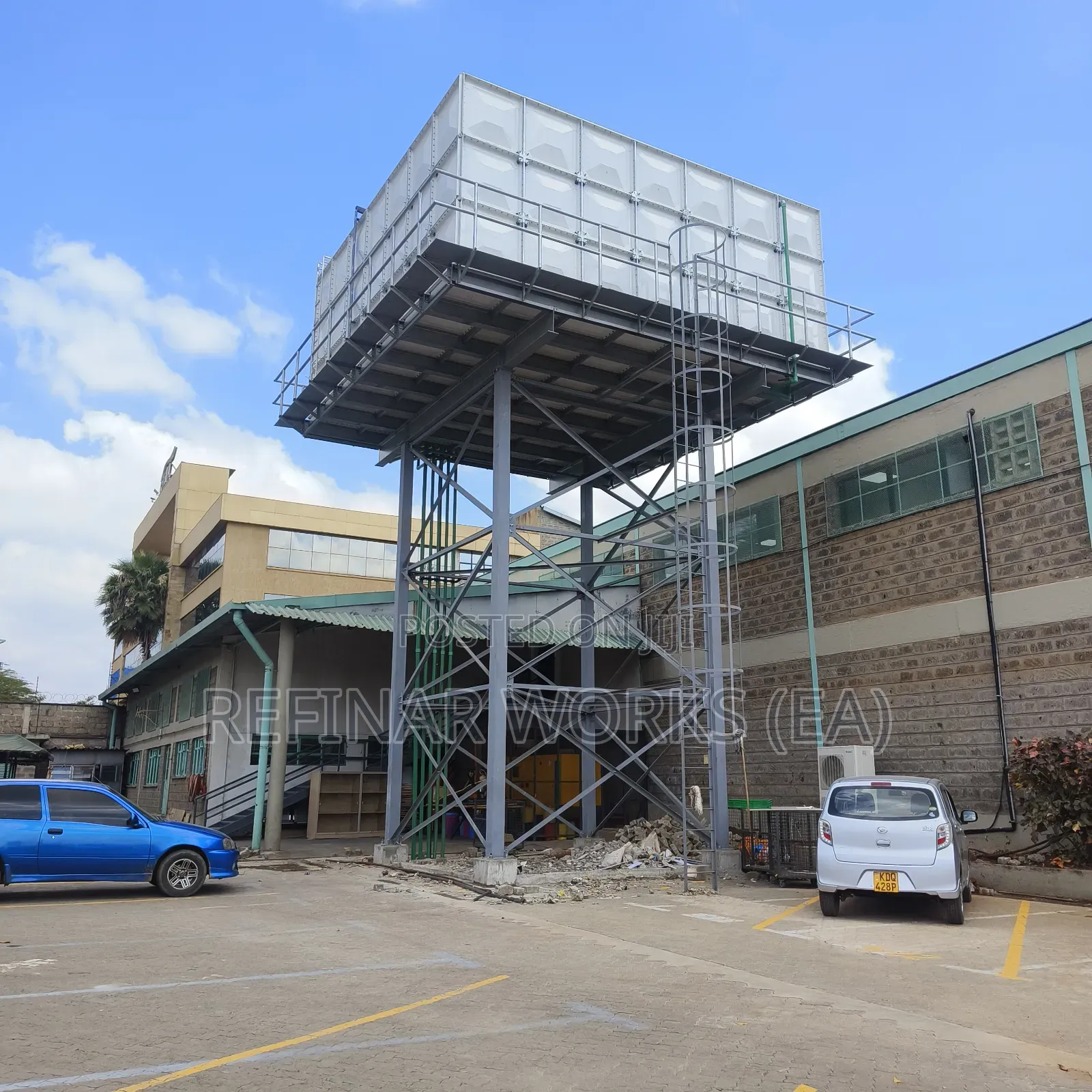 Water Towers With Low-Maintenance Design